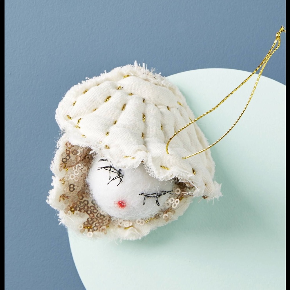 Anthropologie Tamar morgendoff clamshell NWT 🐚🌟